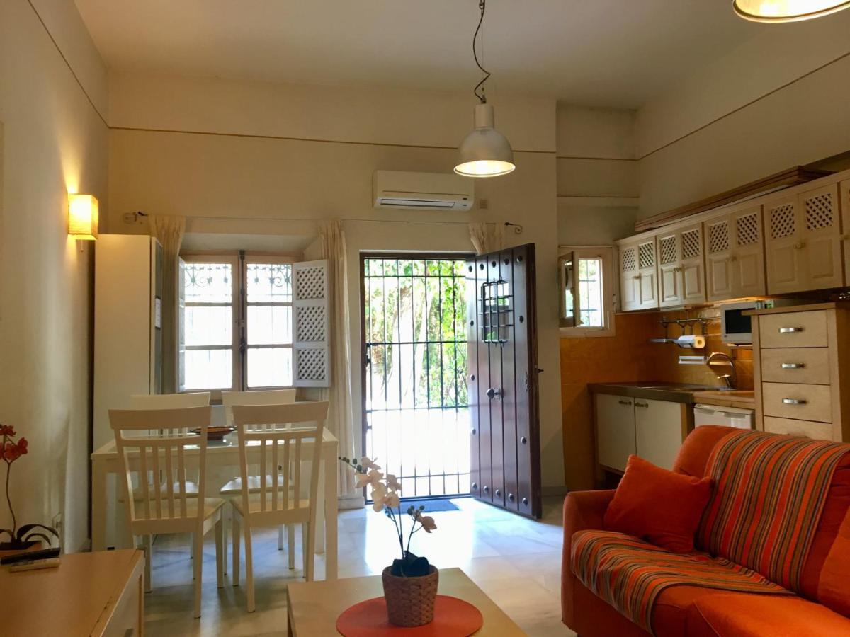 Lovely Studio In Marbella Close To Puente Romano Bagian luar foto