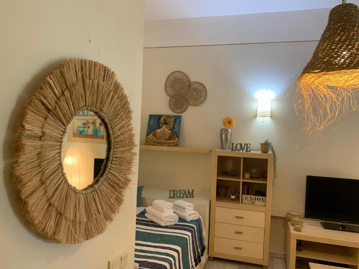 Lovely Studio In Marbella Close To Puente Romano Bagian luar foto