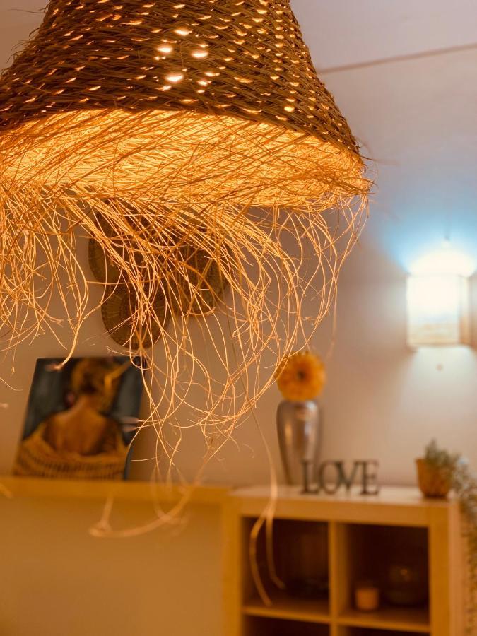 Lovely Studio In Marbella Close To Puente Romano Bagian luar foto