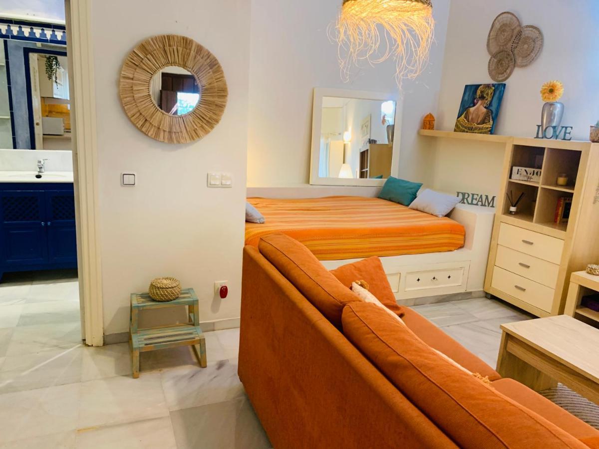 Lovely Studio In Marbella Close To Puente Romano Bagian luar foto