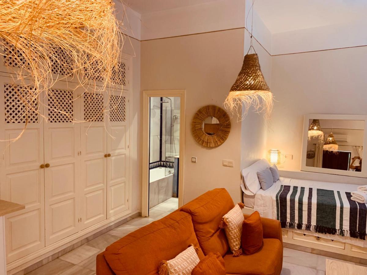 Lovely Studio In Marbella Close To Puente Romano Bagian luar foto