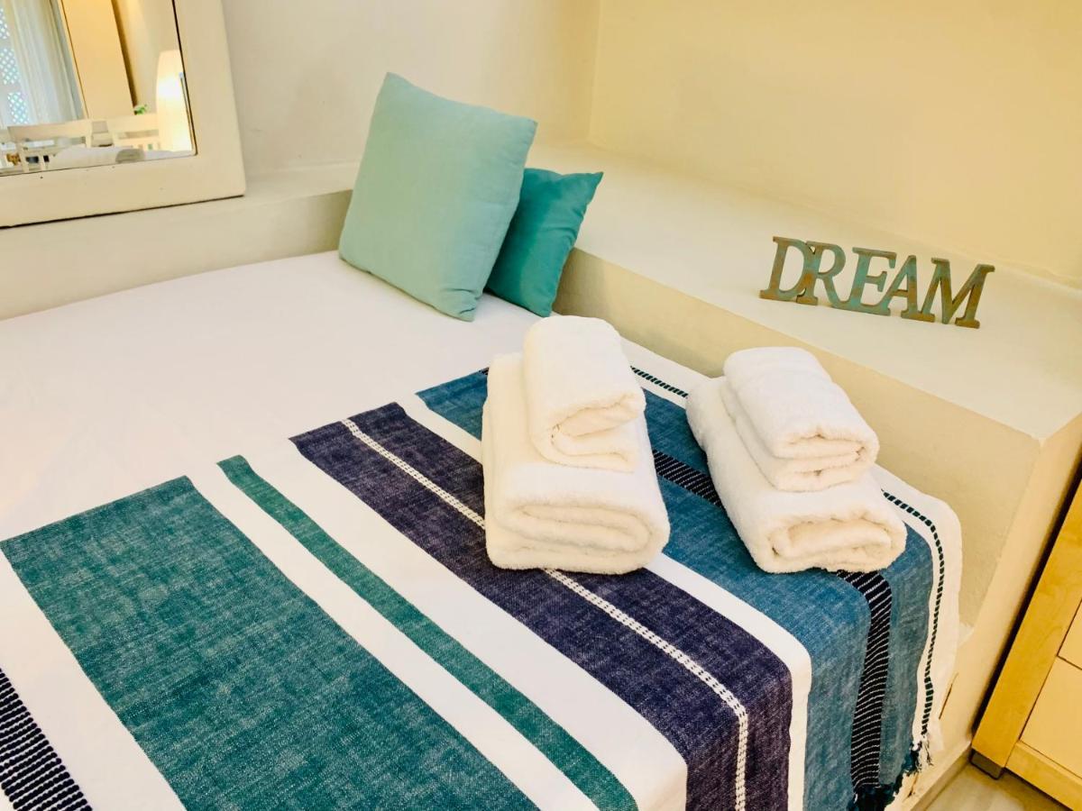 Lovely Studio In Marbella Close To Puente Romano Bagian luar foto