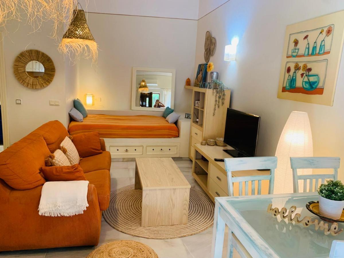 Lovely Studio In Marbella Close To Puente Romano Bagian luar foto