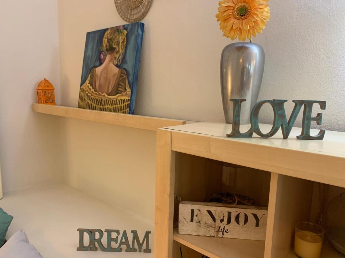 Lovely Studio In Marbella Close To Puente Romano Bagian luar foto