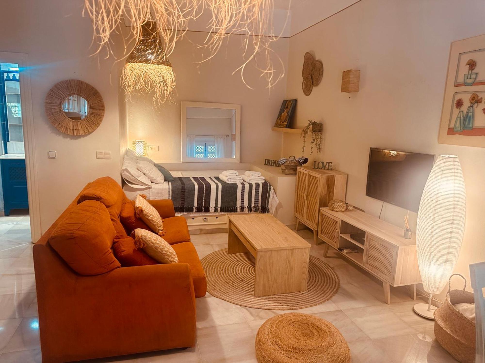 Lovely Studio In Marbella Close To Puente Romano Bagian luar foto